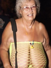 Granny Amateur whore aged nude photo