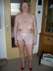 Granny big tits aged nude photo