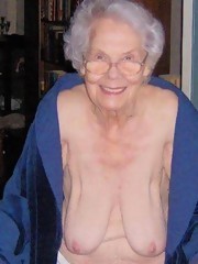 Granny Old Mature sexy woman shows big boobs
