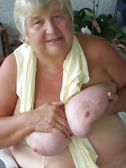 Granny sexy woman nude photo