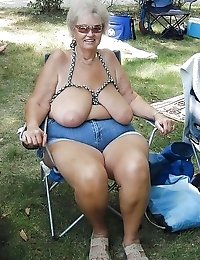 Granny Amateur big tits aged shows pink pussy